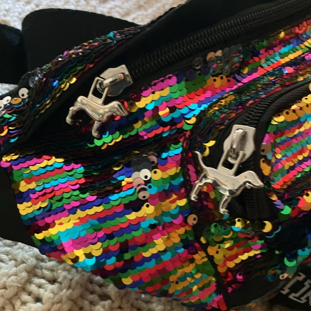 PINK Victoria's Secret rainbow sequins Fanny pack with dog charms - Picture 4 of 4